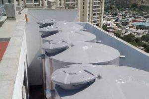 Fabricación de tanques para almacenamiento de agua potable.